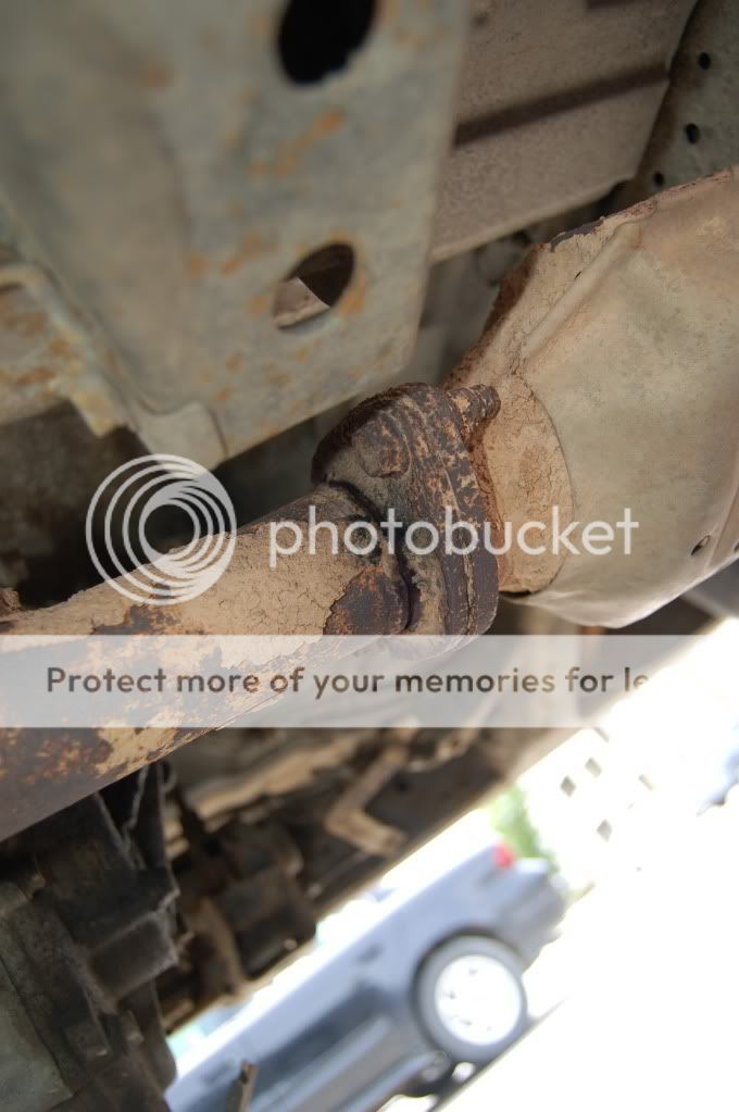 Broken exhaust pipe. YotaTech Forums